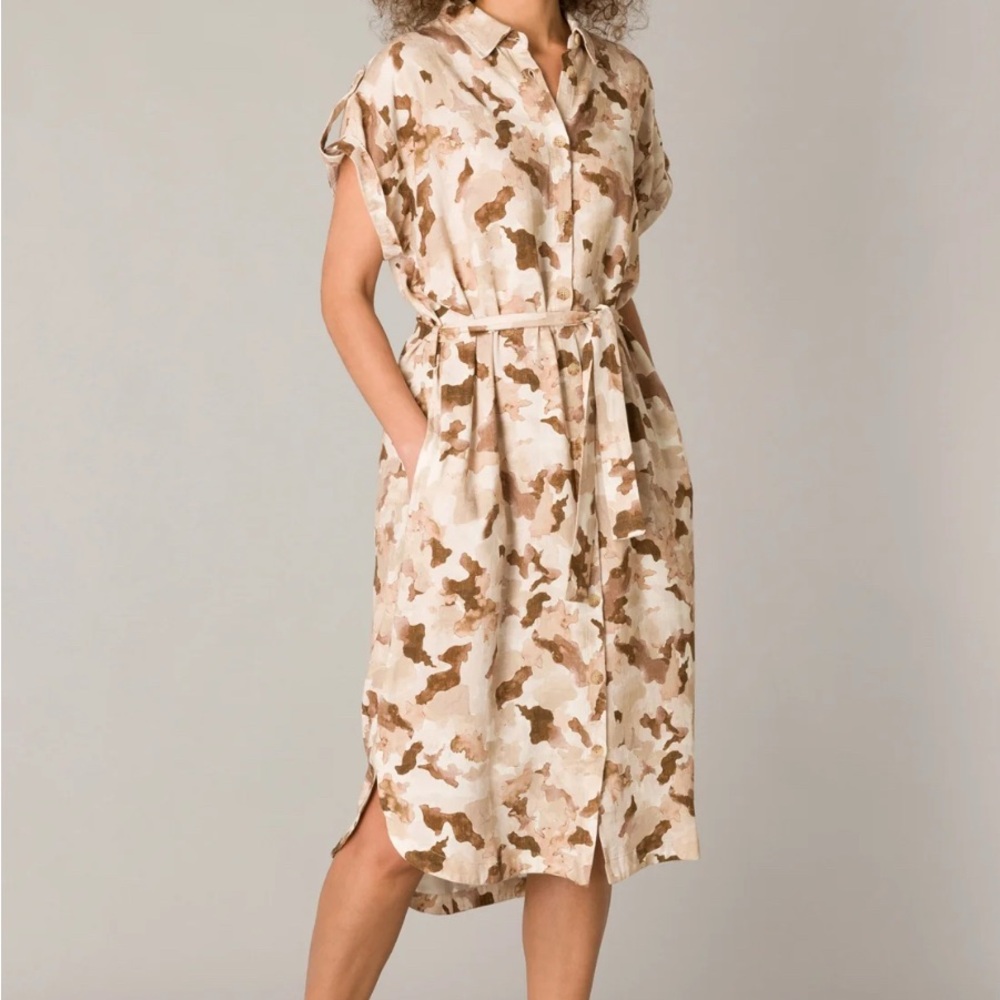 Cream Midi Dress with Flutter Sleeves and Notched Collar for Casual Wear